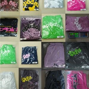 sp5der hoodie and sweats!